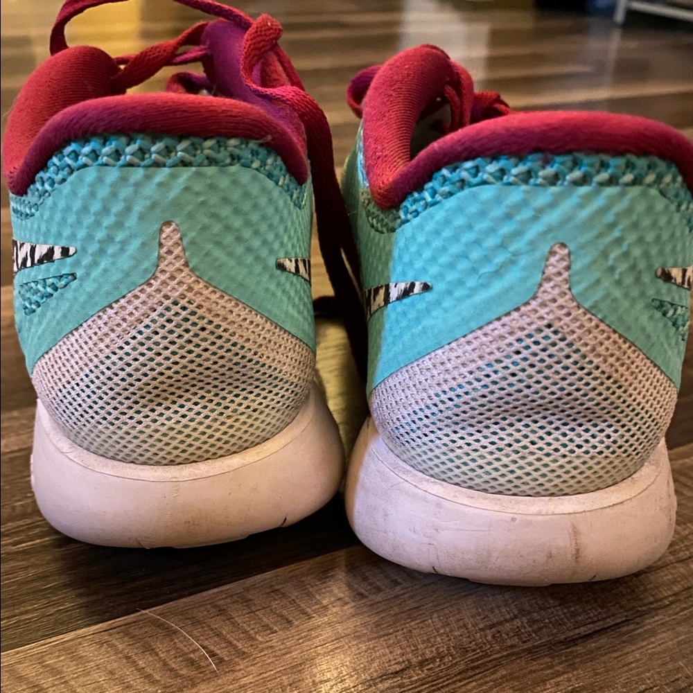Custom Nike flex - Picture 3 of 4